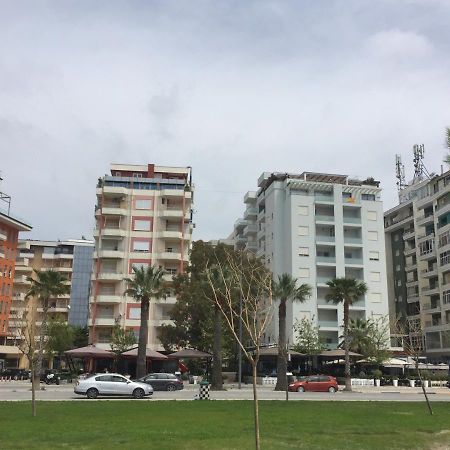 Sea View Apartment Onorato 1 Vlora Kültér fotó